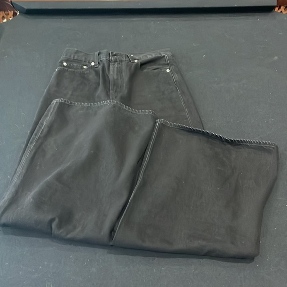 Levi’s Premium Hugh rise flare size 28 - Picture 2 of 5